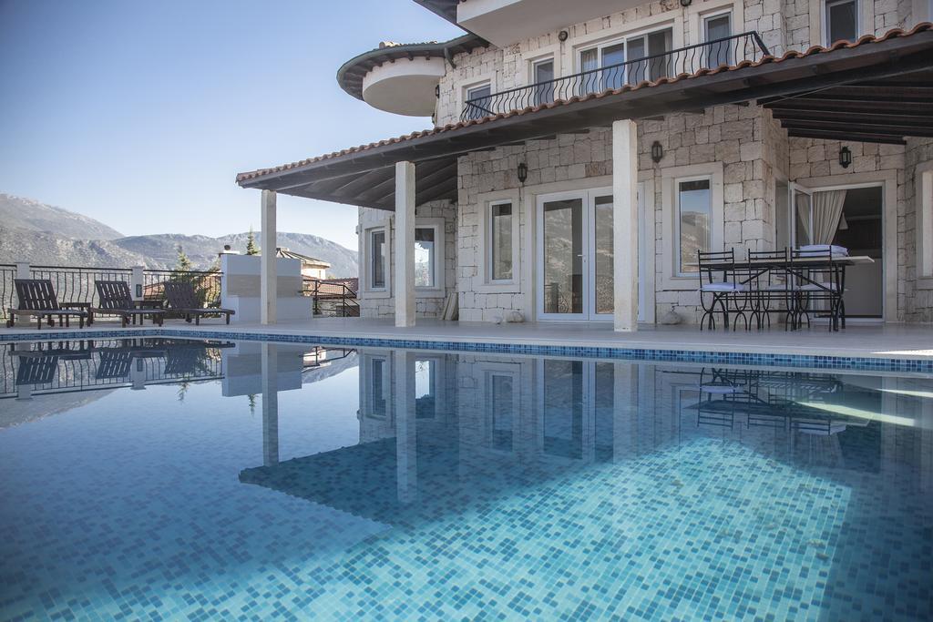 Luxury Villa Caretta Kas Exterior photo